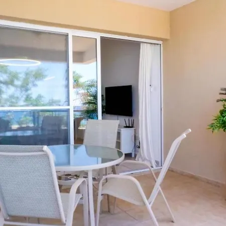 H&o Kings Palace Sea View Apartment Paphos