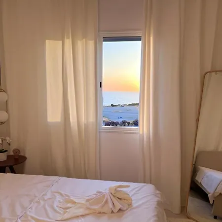 H&o Kings Palace Sea View Apartment